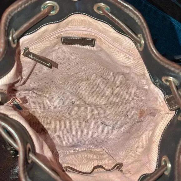 Sold - Picture 6 of 8